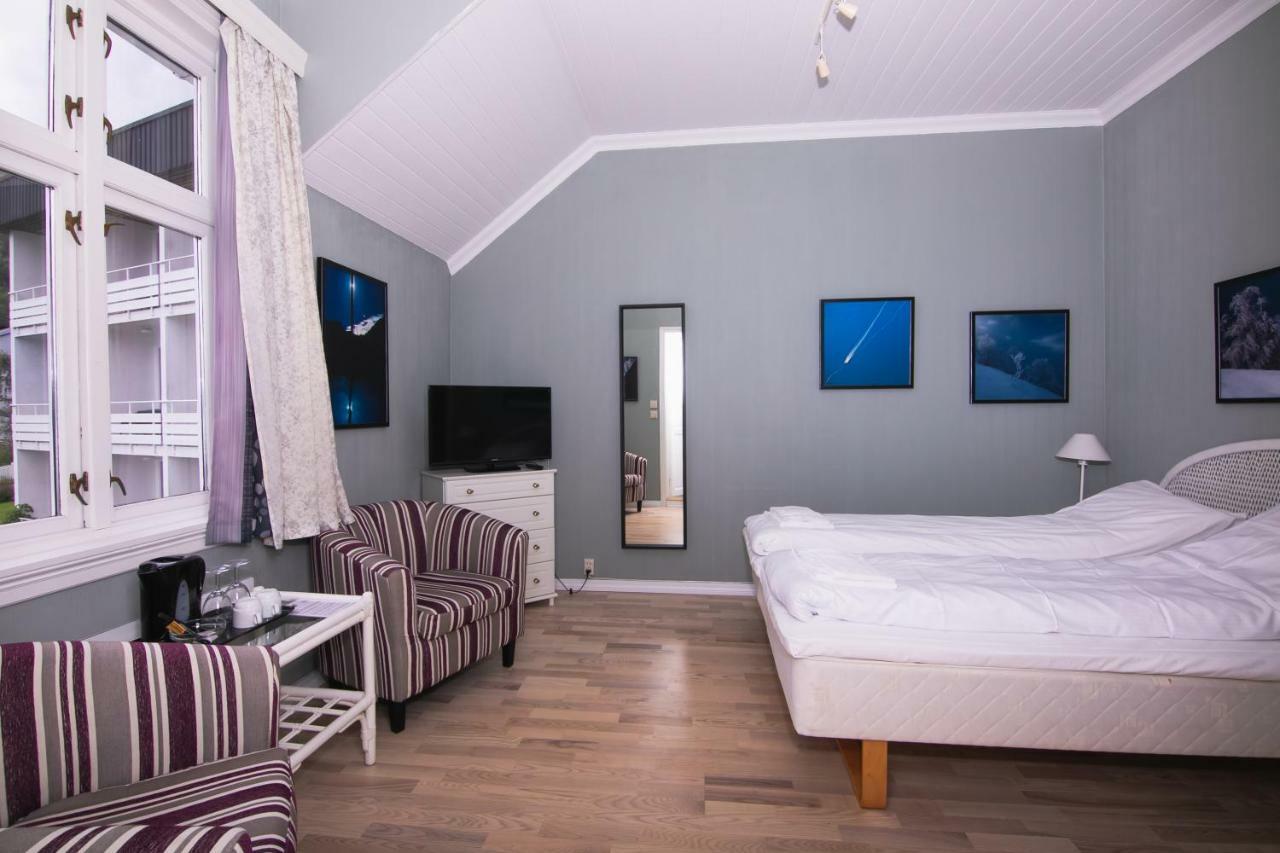 Kringsja Hotel Балестранд Екстериор снимка
